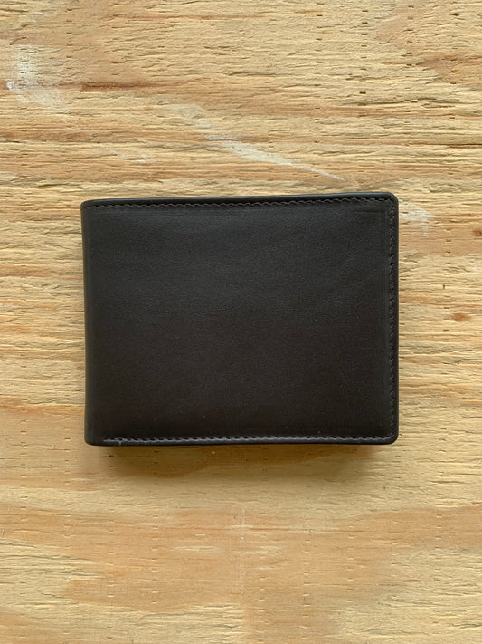 Pocket Pro Bi-Fold RFID Leather Wallet