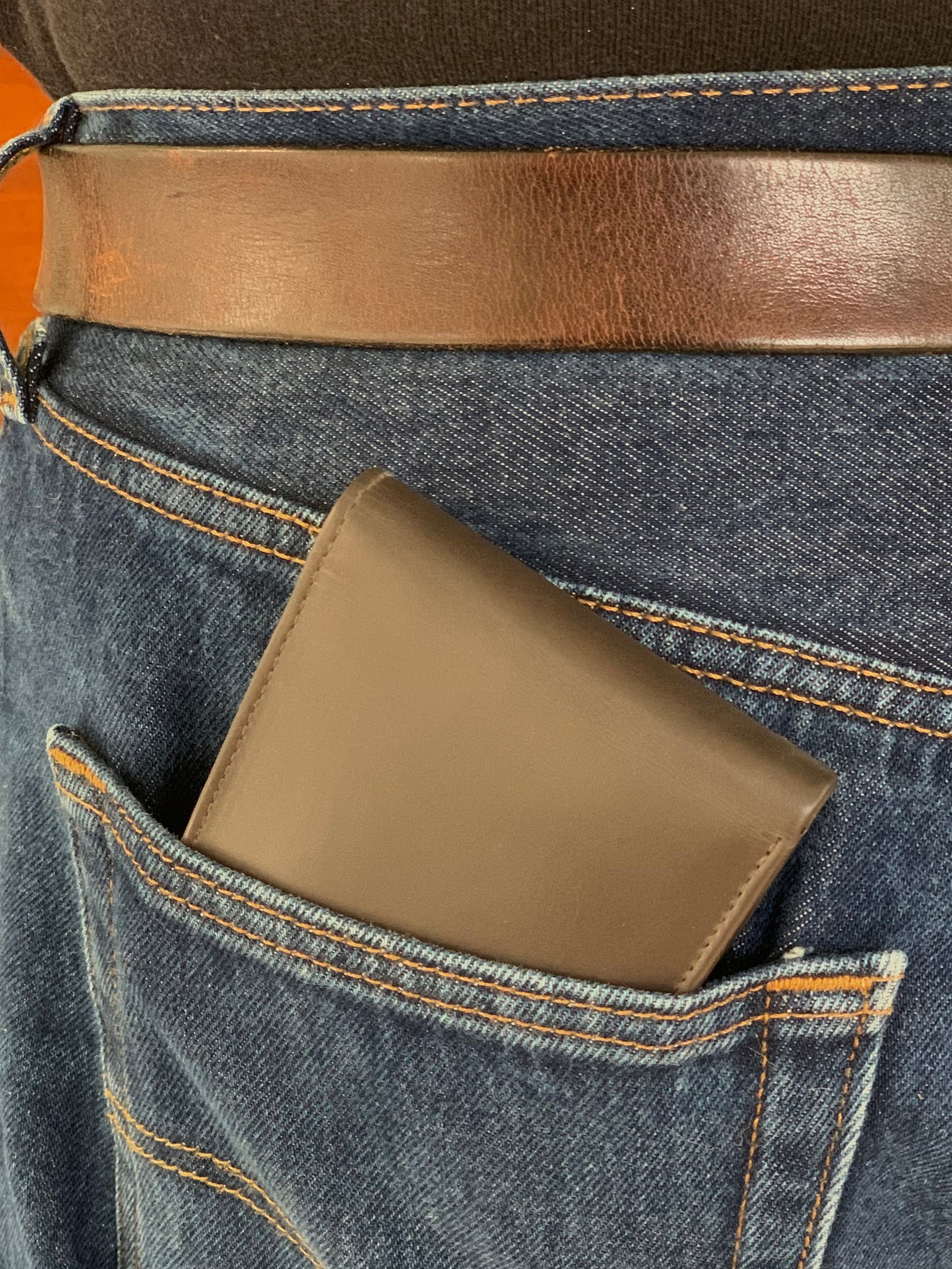 Pocket Pro Bi-Fold RFID Leather Wallet