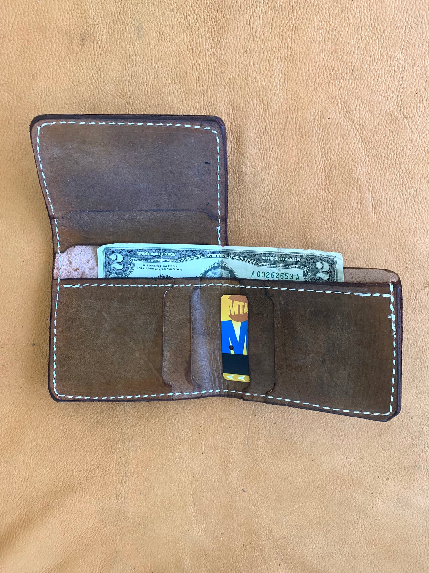 Diagonal Pattern L-Fold Leather Wallet