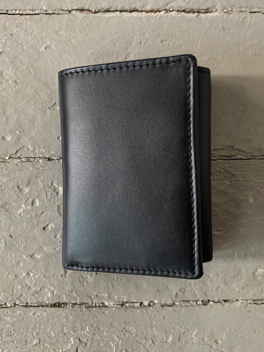 Heritage Classic RFID Tri-Fold Leather Wallet