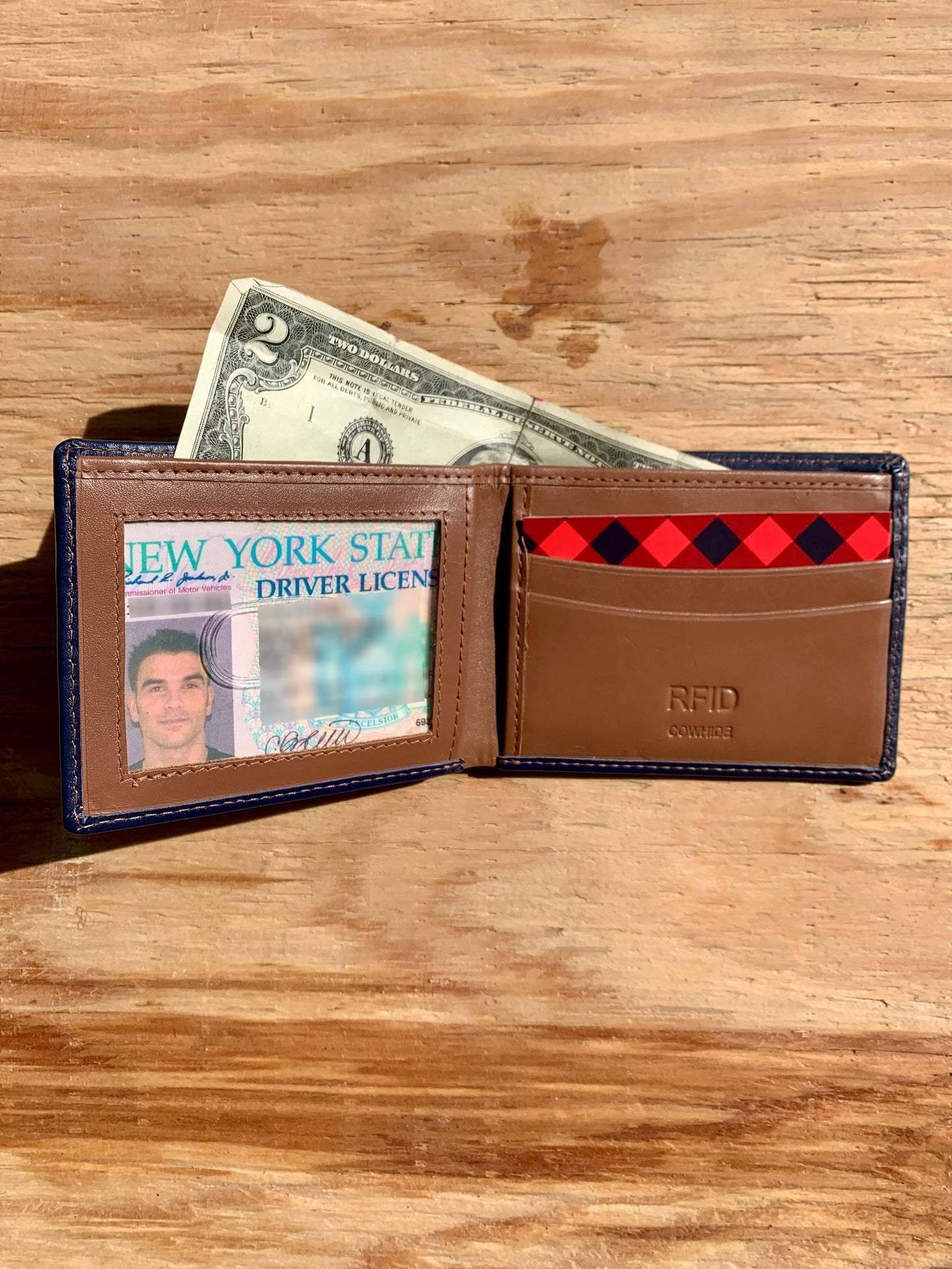 The Commander: 2-Tone Bi-Fold Leather Wallet
